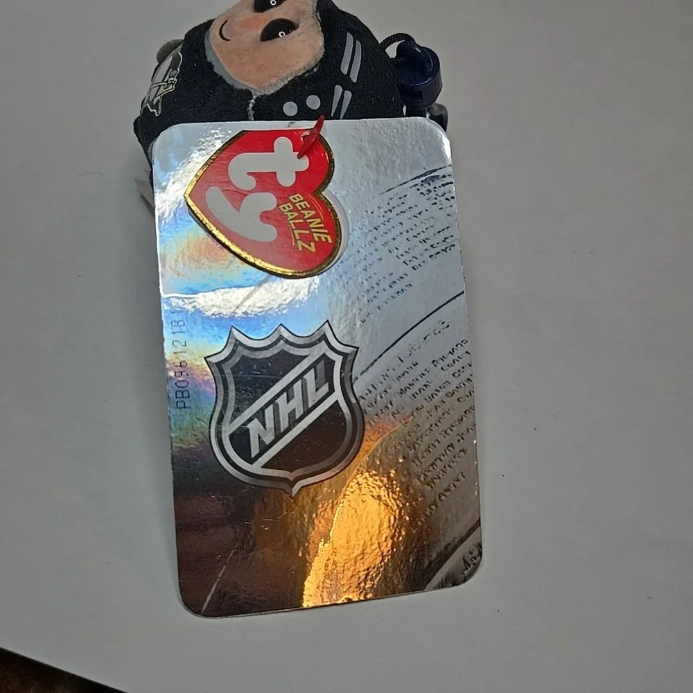 Ty Beanie Ballz Pittsburgh Penguins Black Plush Keychain NHL Mascot Toy 2018 NWT